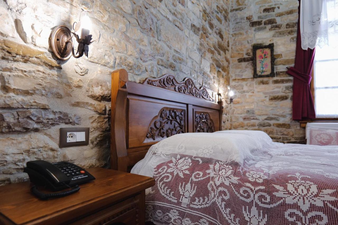 Hotel Bineri Gjirokastër 外观 照片