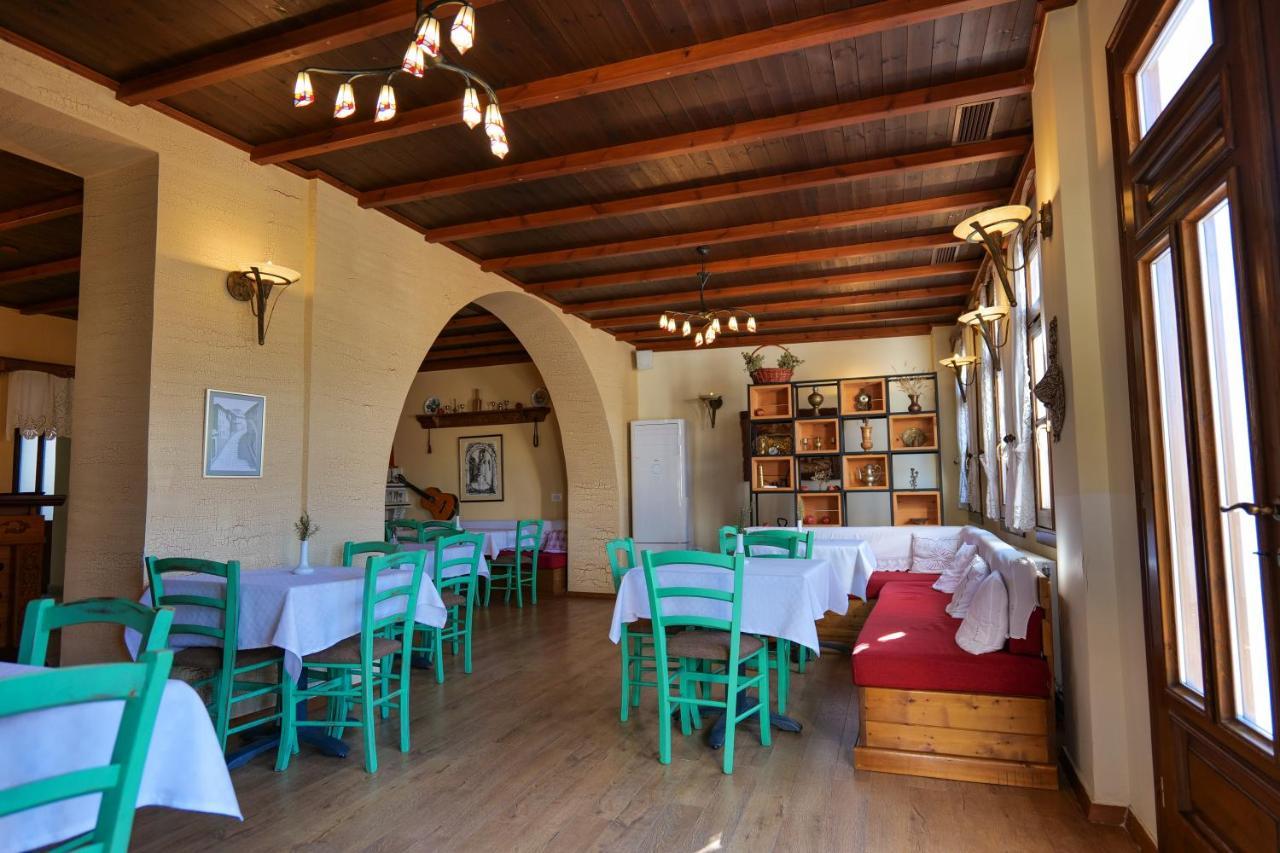 Hotel Bineri Gjirokastër 外观 照片