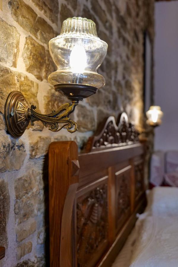 Hotel Bineri Gjirokastër 外观 照片